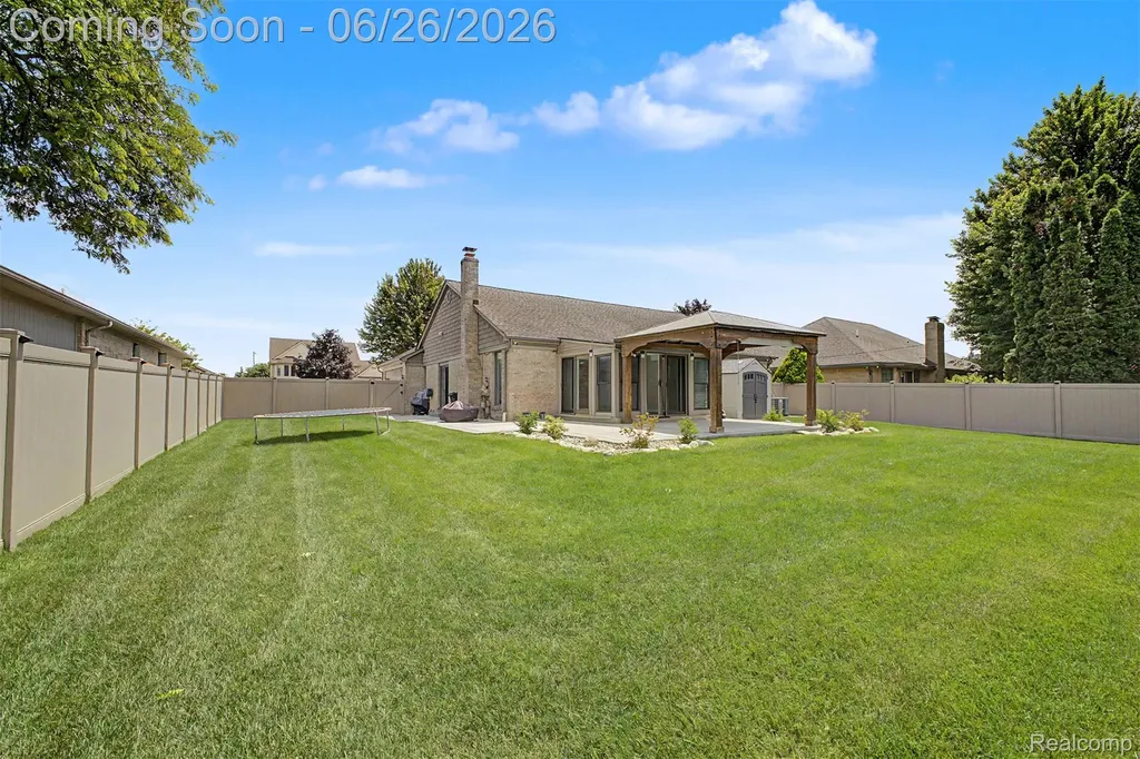35105 Wellston Avenue Sterling Heights City MI 48312