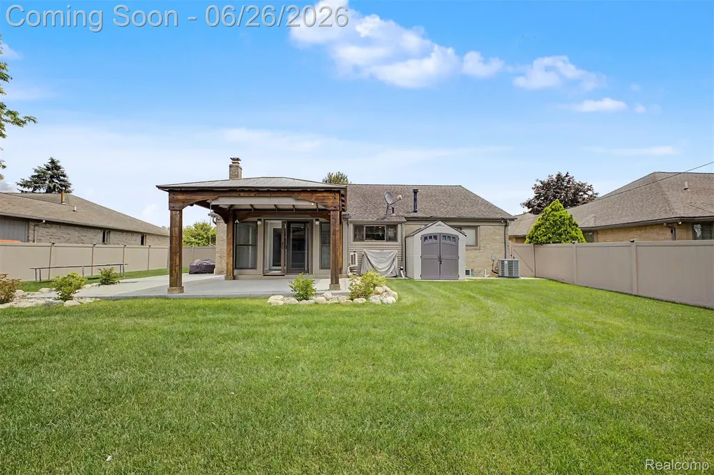 35105 Wellston Avenue Sterling Heights City MI 48312