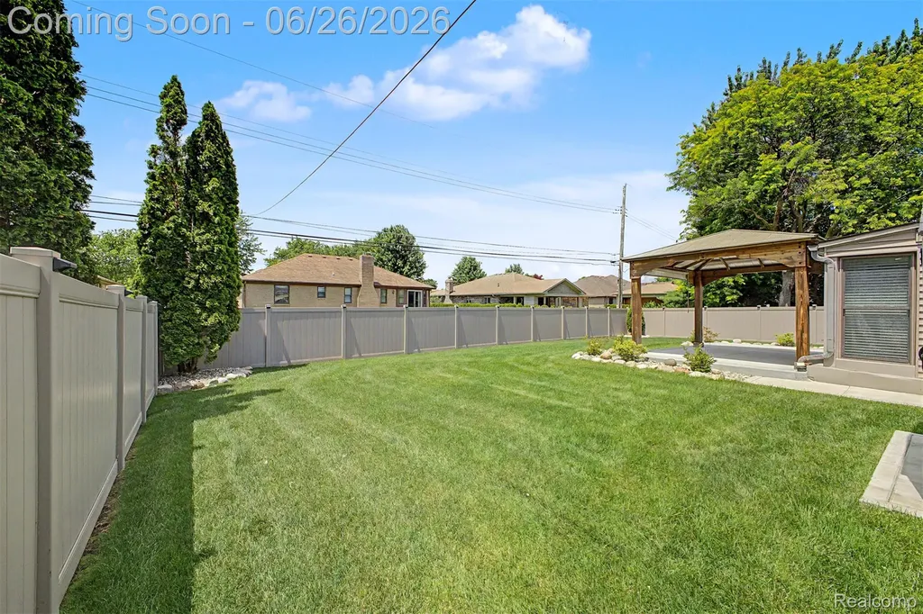 35105 Wellston Avenue Sterling Heights City MI 48312