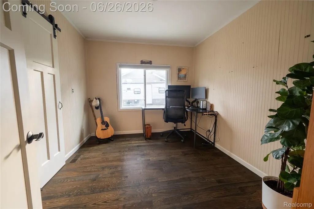429 Dorothy Street South Lyon City MI 48178