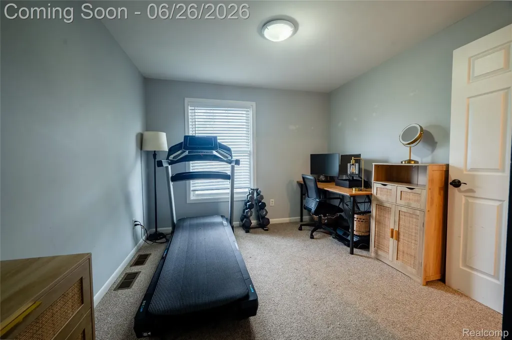 429 Dorothy Street South Lyon City MI 48178