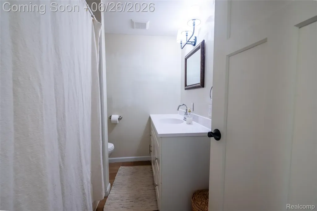 429 Dorothy Street South Lyon City MI 48178