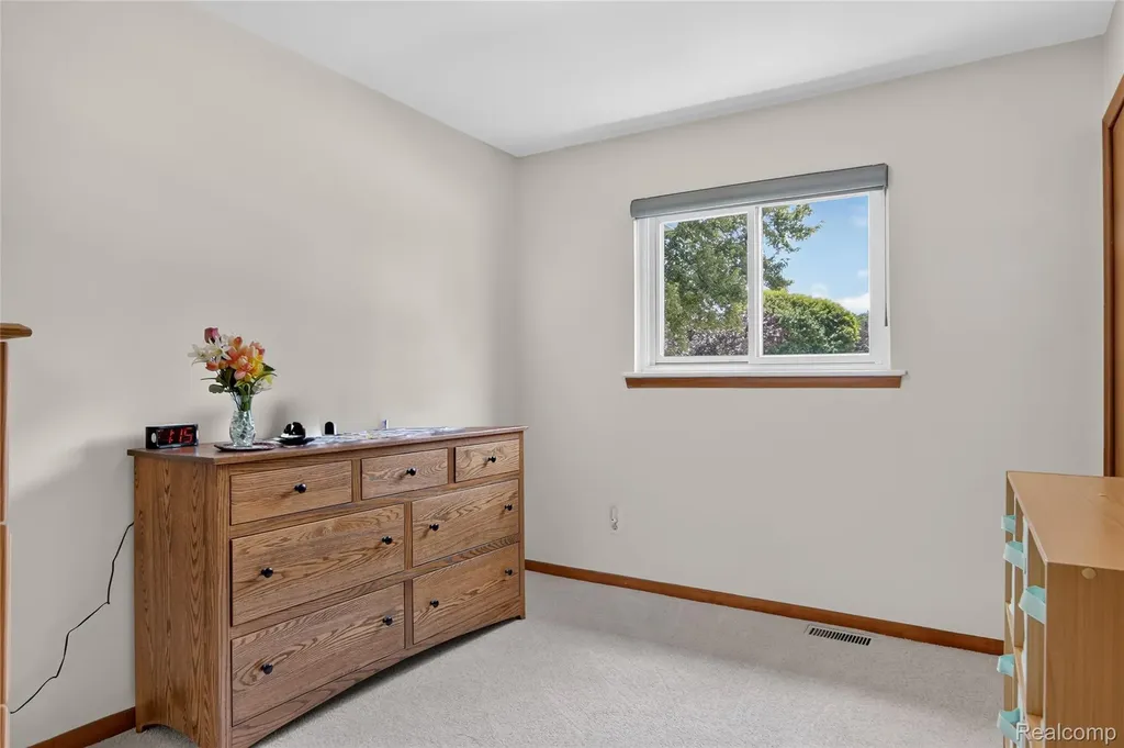 1792 Capitol Avenue Lincoln Park City MI 48146