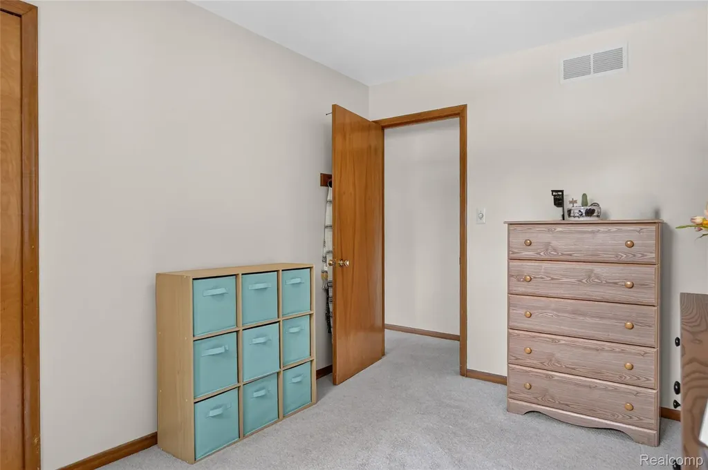 1792 Capitol Avenue Lincoln Park City MI 48146