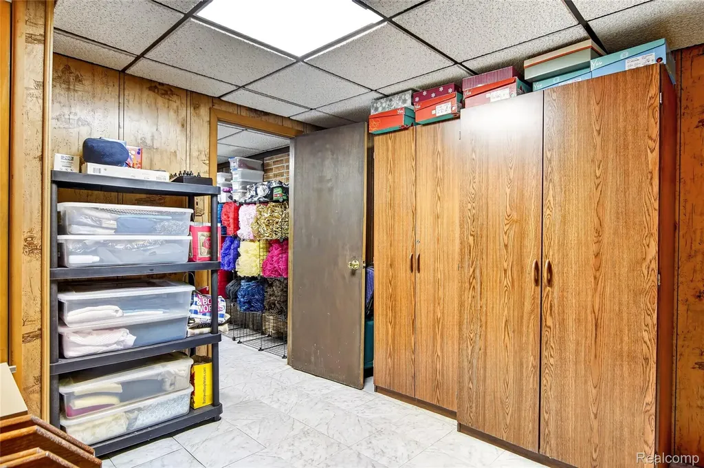 1792 Capitol Avenue Lincoln Park City MI 48146