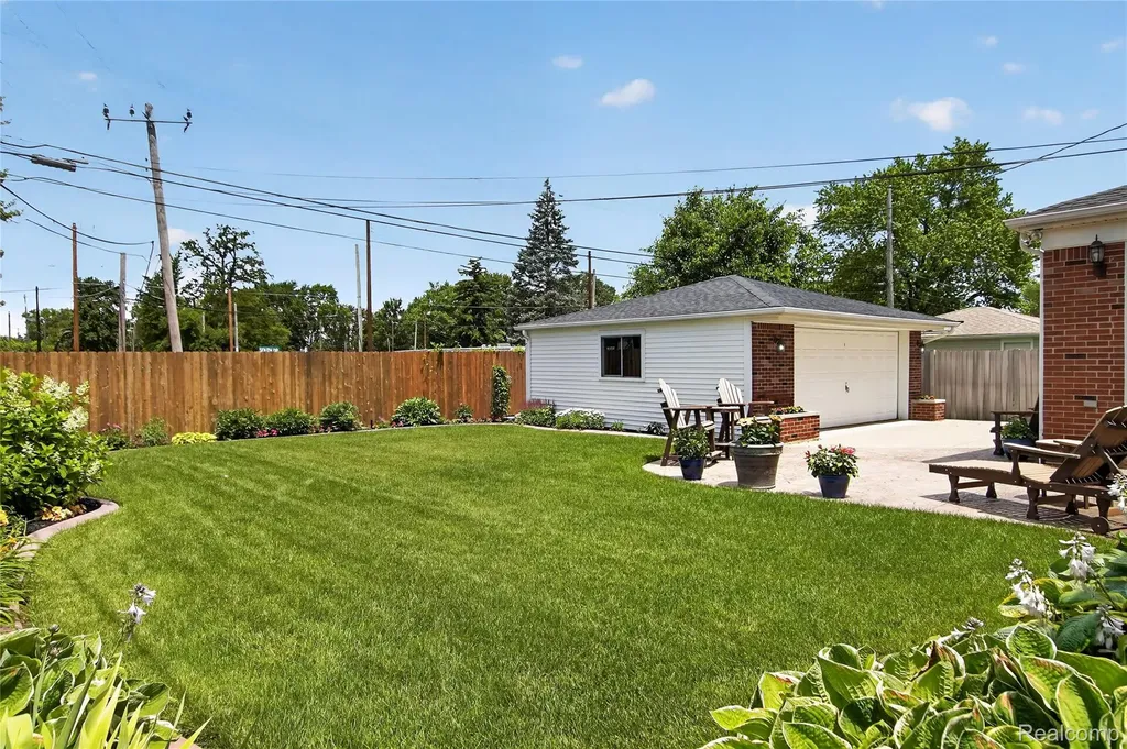 1792 Capitol Avenue Lincoln Park City MI 48146