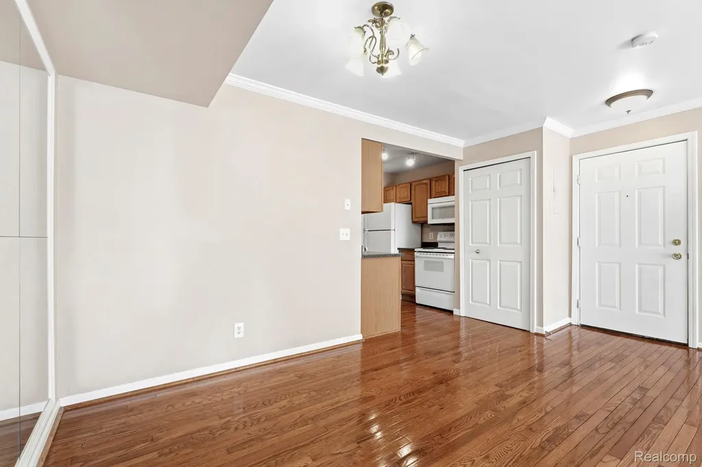 1714 Fort Street Trenton City MI 48183