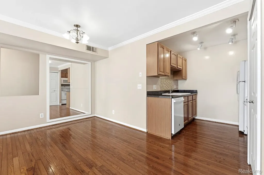 1714 Fort Street Trenton City MI 48183