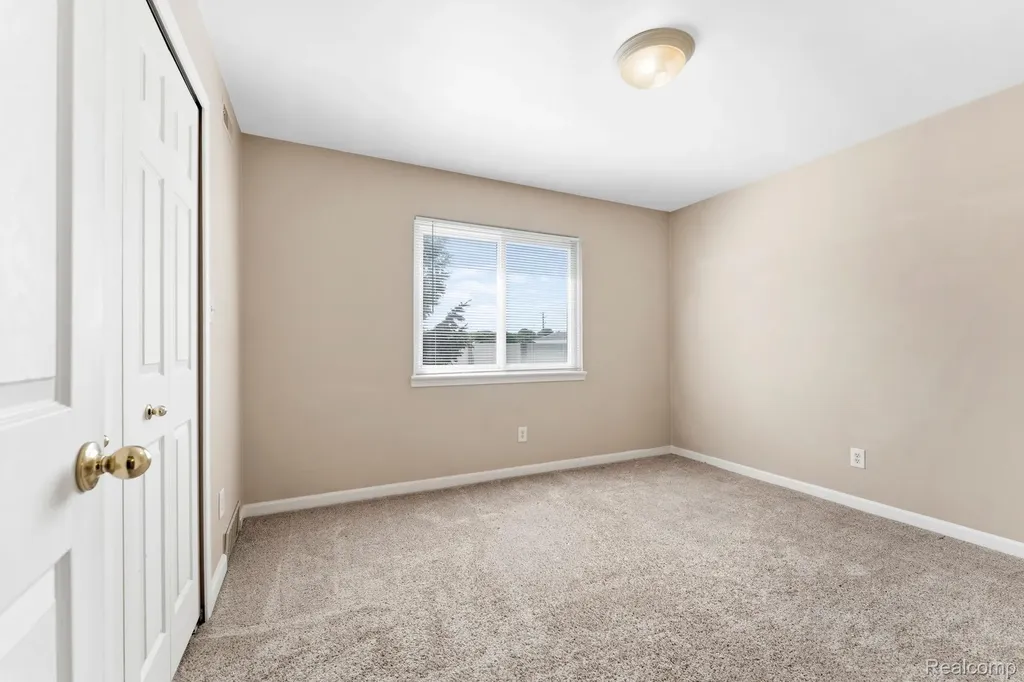 1714 Fort Street Trenton City MI 48183