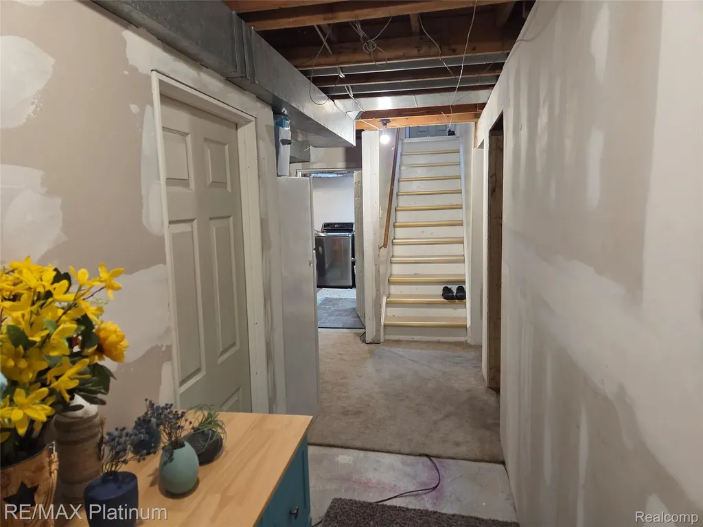 42079 Edenbrooke Drive Canton Charter Township MI 48187