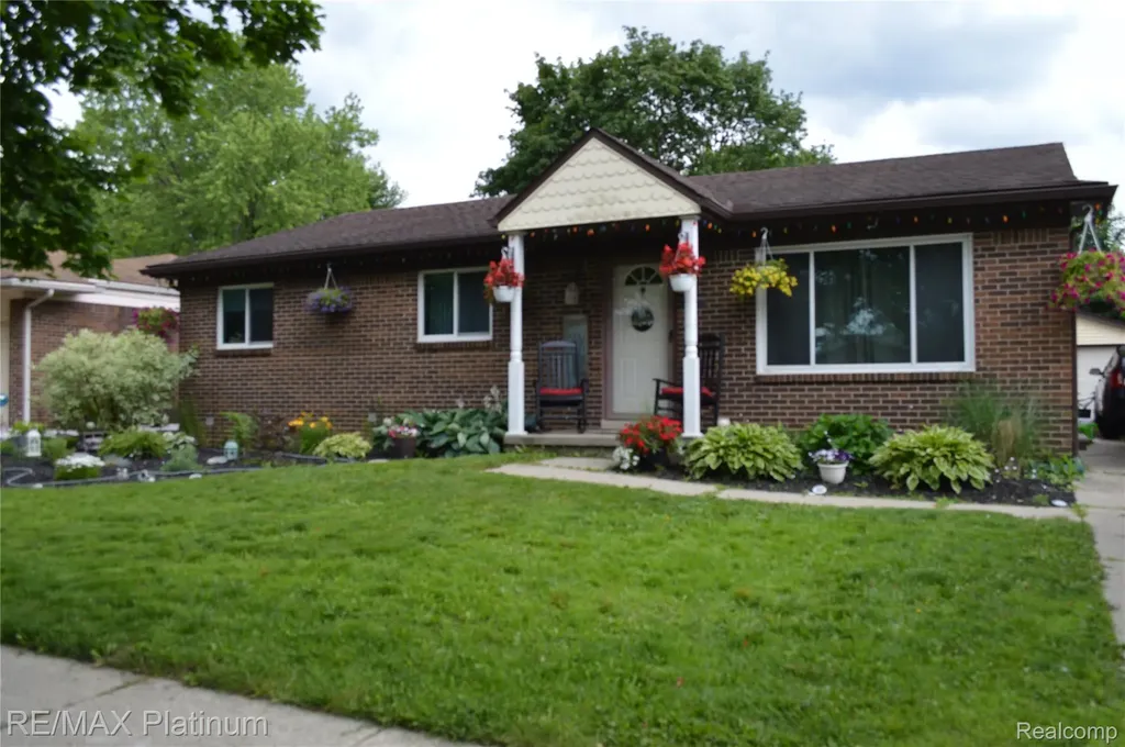 42079 Edenbrooke Drive Canton Charter Township MI 48187