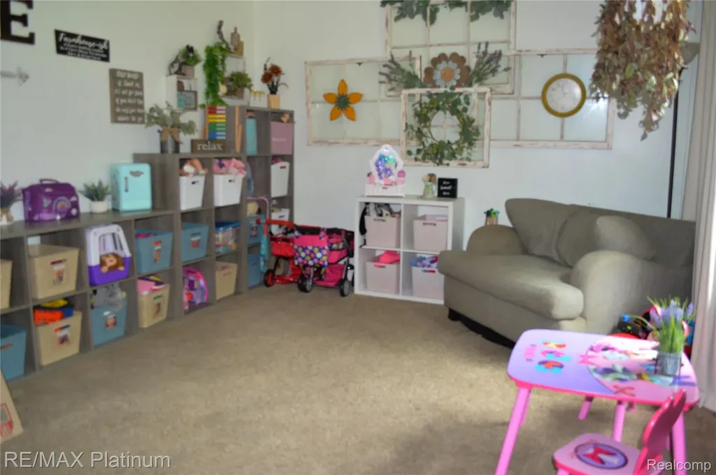 42079 Edenbrooke Drive Canton Charter Township MI 48187