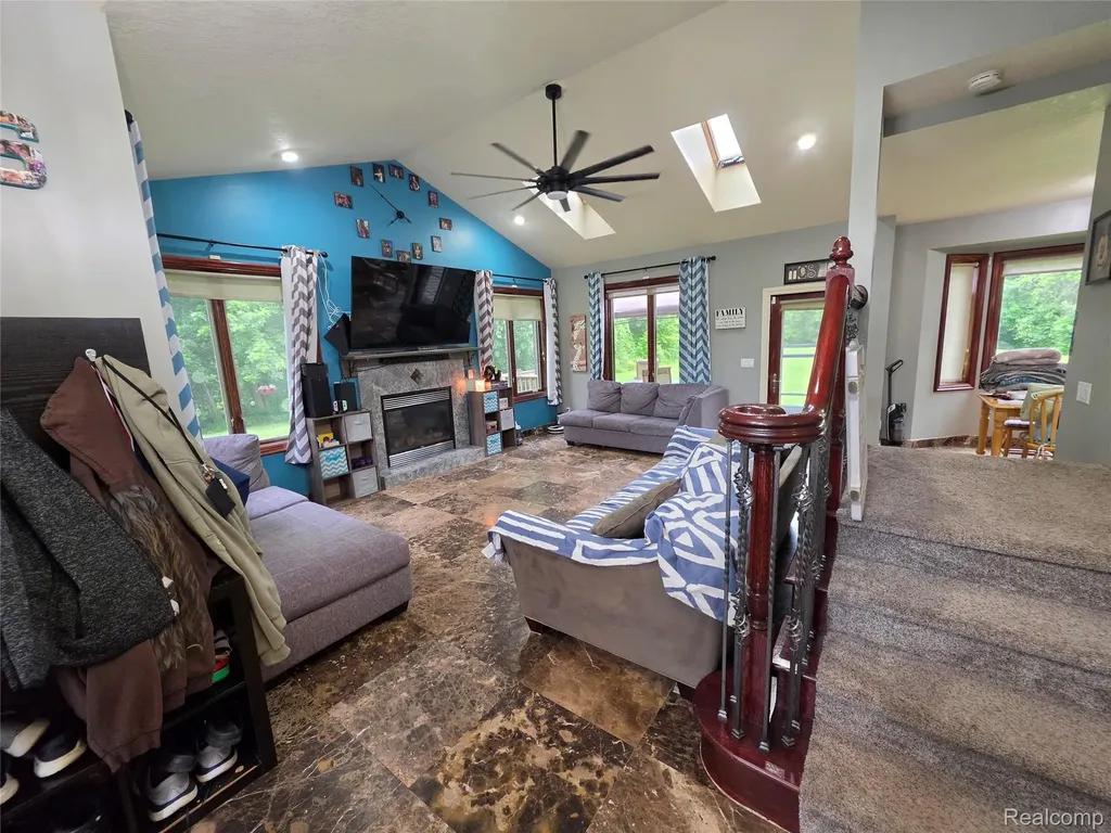 5150 W Carpenter Road Mt. Morris Township MI 48504
