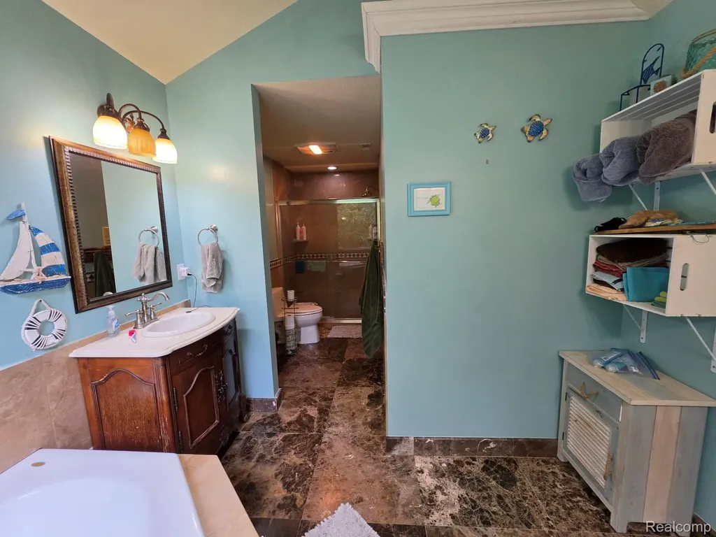 5150 W Carpenter Road Mt. Morris Township MI 48504