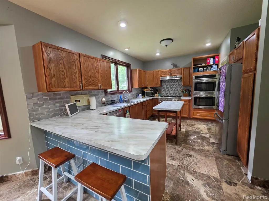 5150 W Carpenter Road Mt. Morris Township MI 48504