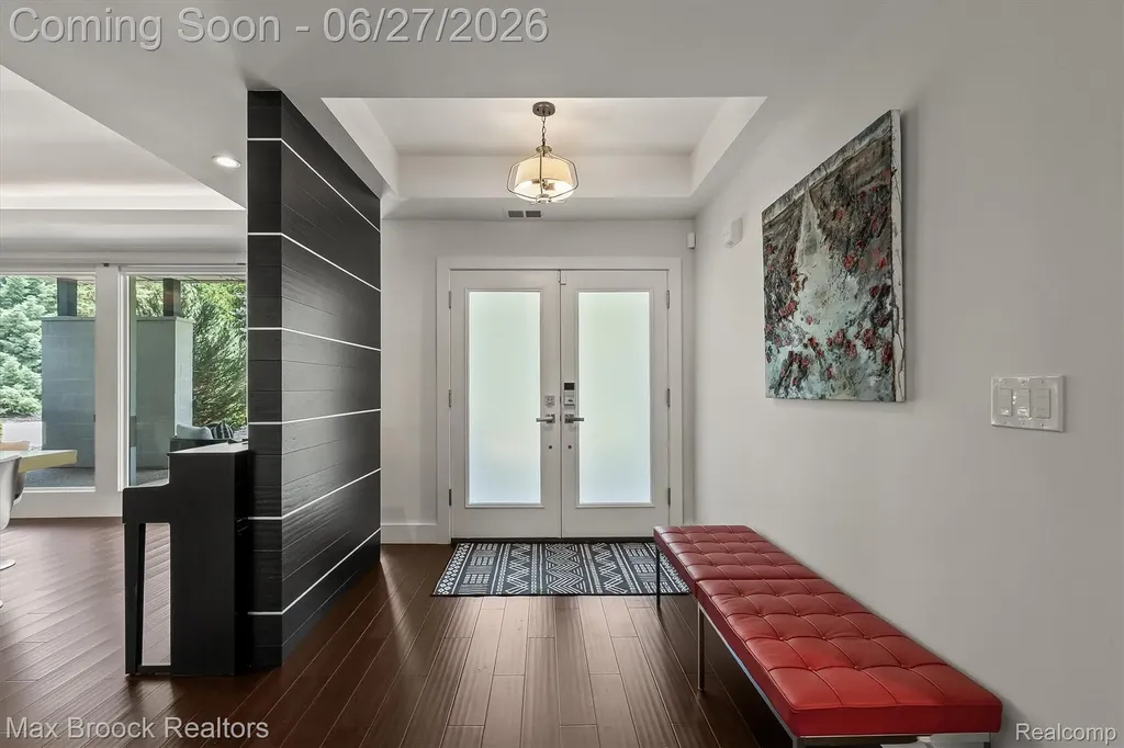 7400 Parkstone Lane Bloomfield Charter Township MI 48301