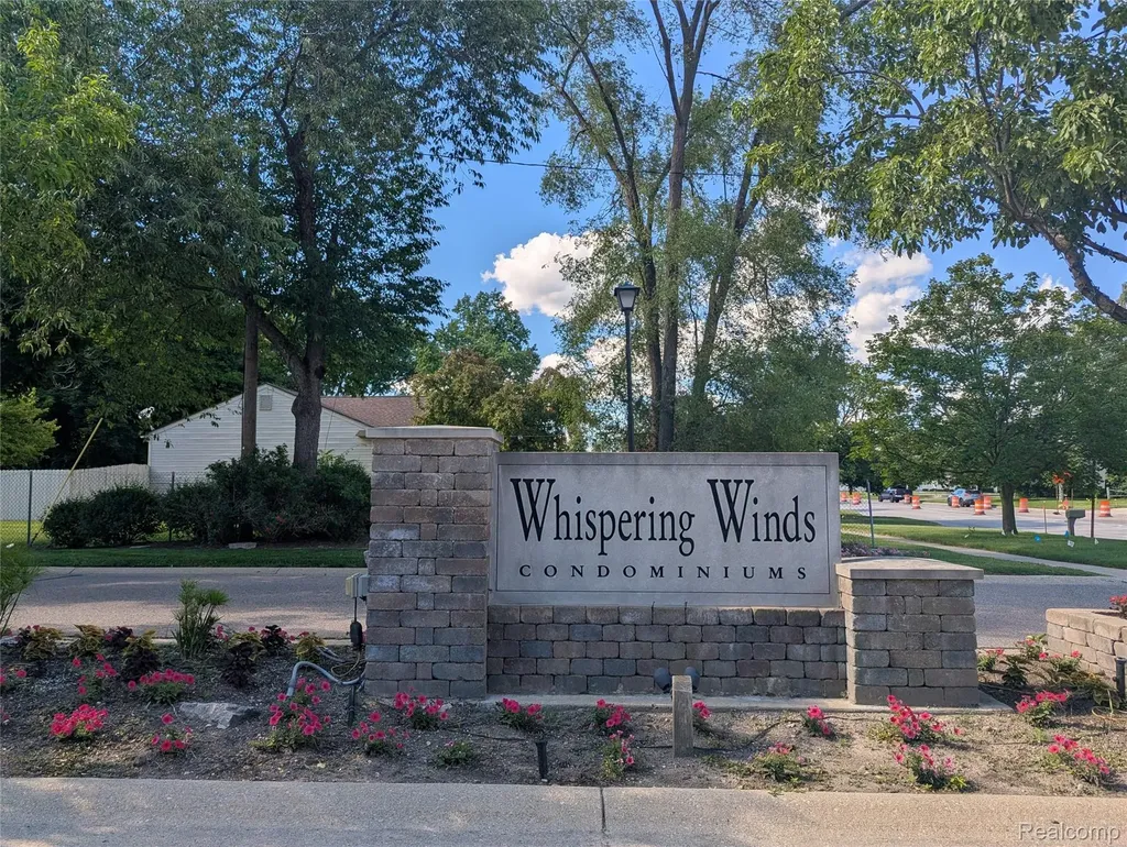 9327 Eastwind Drive Livonia City MI 48150