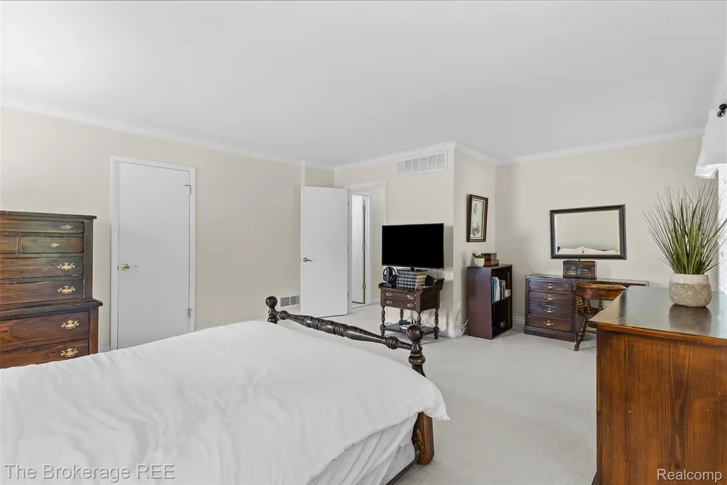 5539 Brompton Court West Bloomfield Charter Township MI 48322