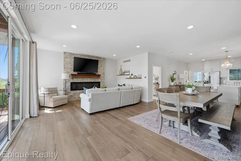 114 Bellevue Avenue Lake Orion Village MI 48362