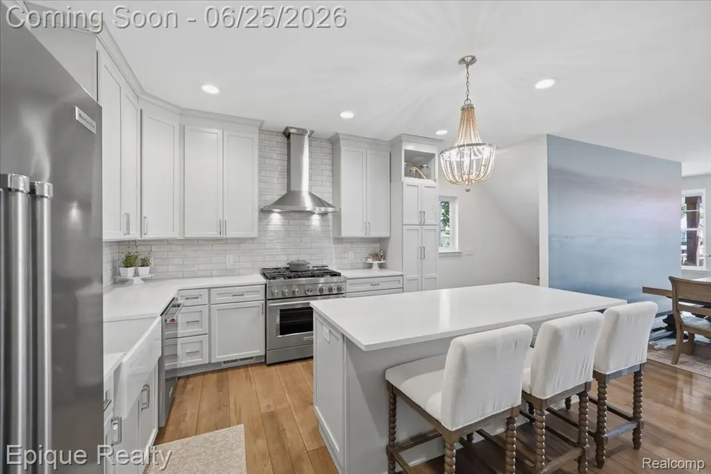 114 Bellevue Avenue Lake Orion Village MI 48362