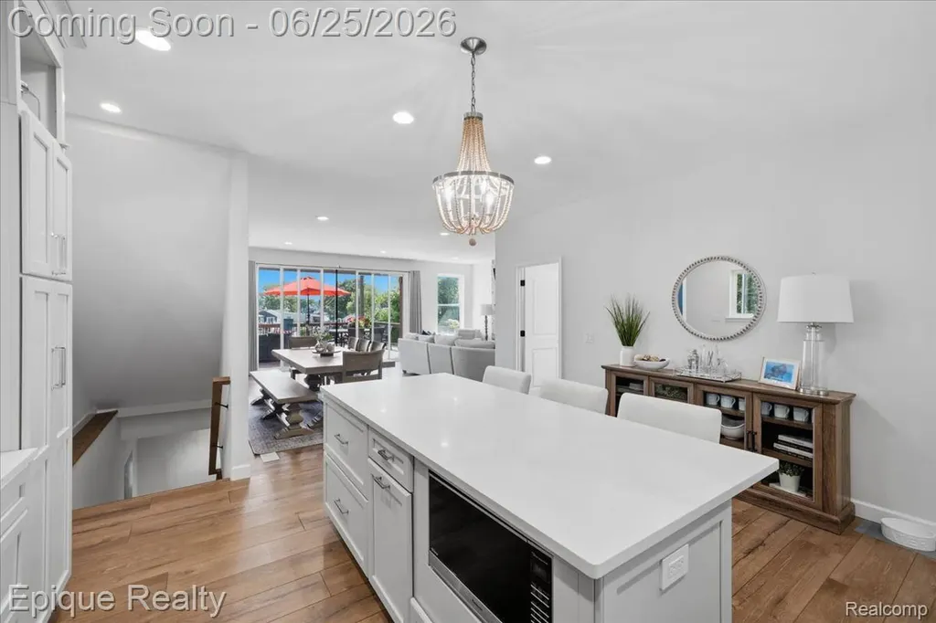 114 Bellevue Avenue Lake Orion Village MI 48362