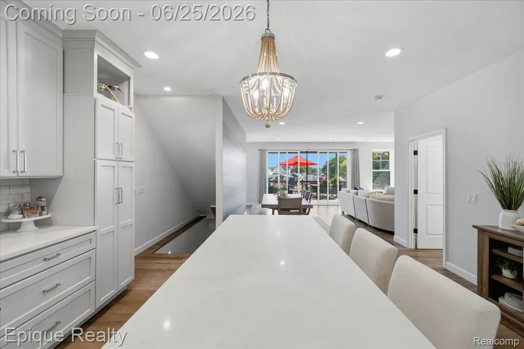 114 Bellevue Avenue Lake Orion Village MI 48362