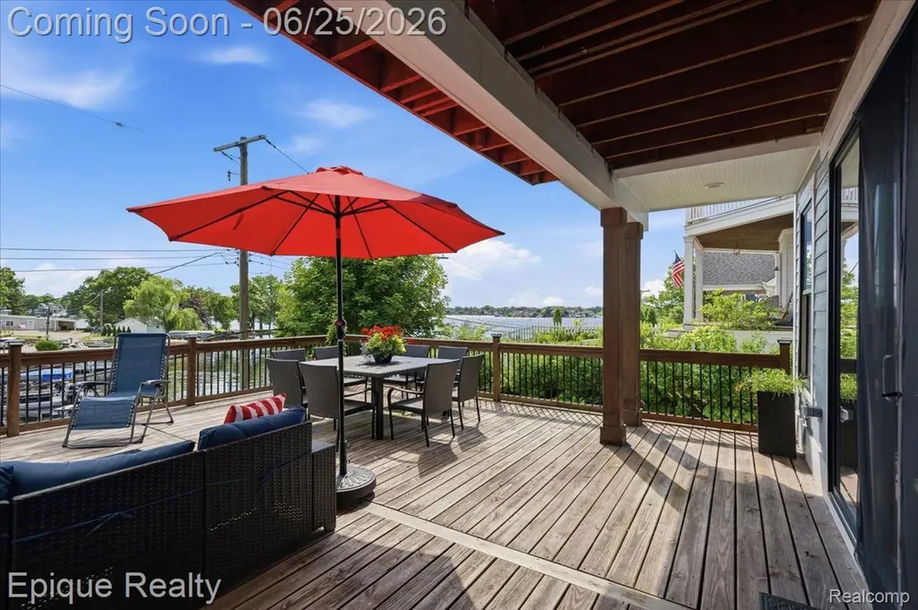 114 Bellevue Avenue Lake Orion Village MI 48362