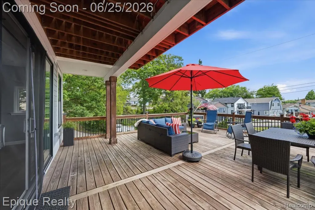 114 Bellevue Avenue Lake Orion Village MI 48362