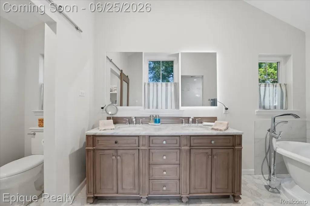 114 Bellevue Avenue Lake Orion Village MI 48362