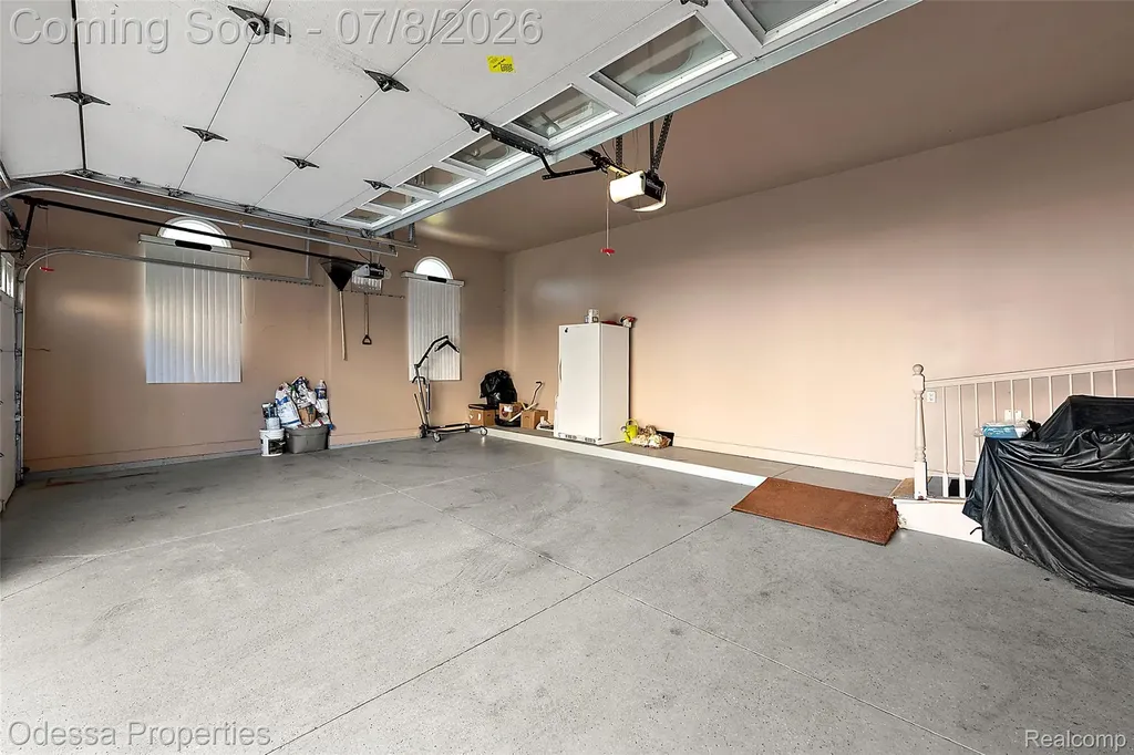 12984 Azure Drive Shelby Charter Township MI 48315