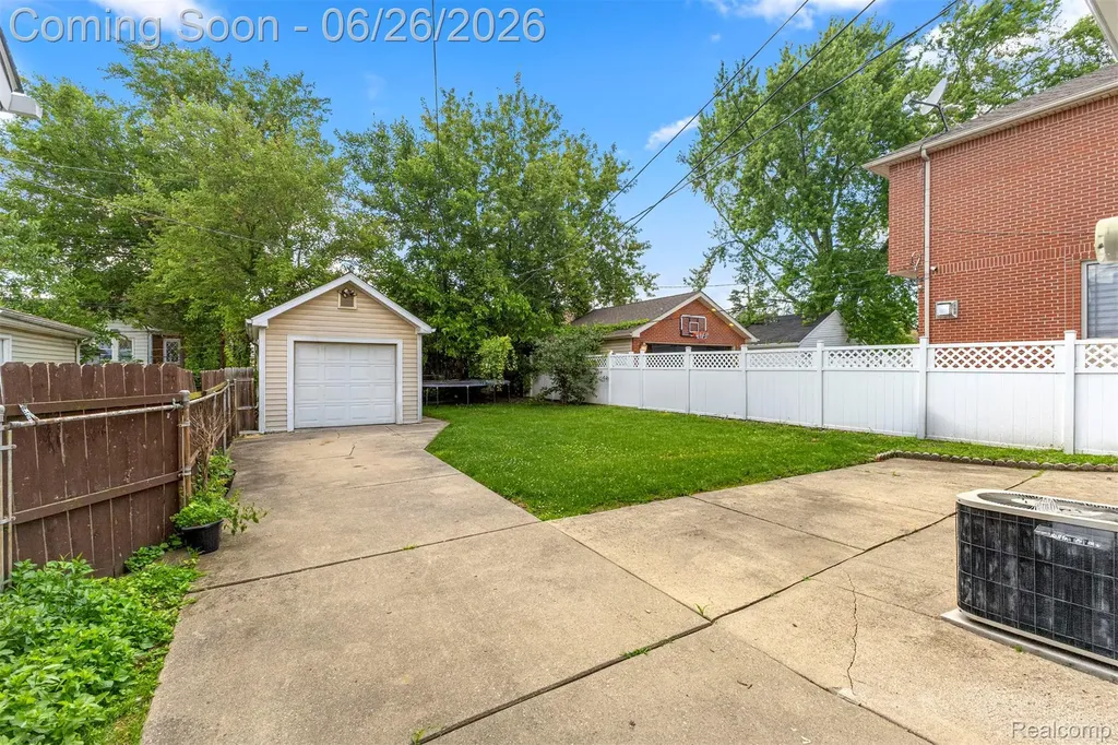 7019 Mead Street Dearborn City MI 48126