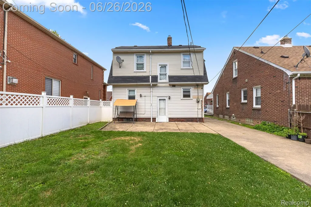 7019 Mead Street Dearborn City MI 48126