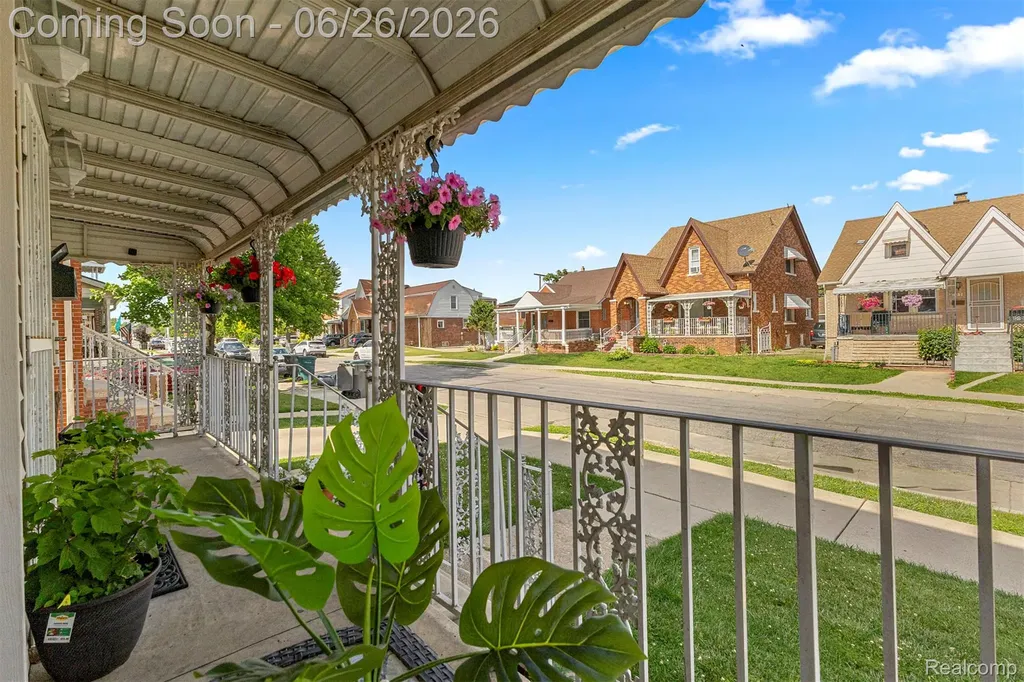 7019 Mead Street Dearborn City MI 48126