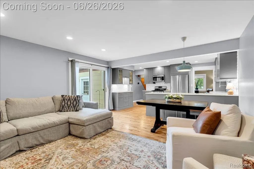 773 Calder Court Saline City MI 48176