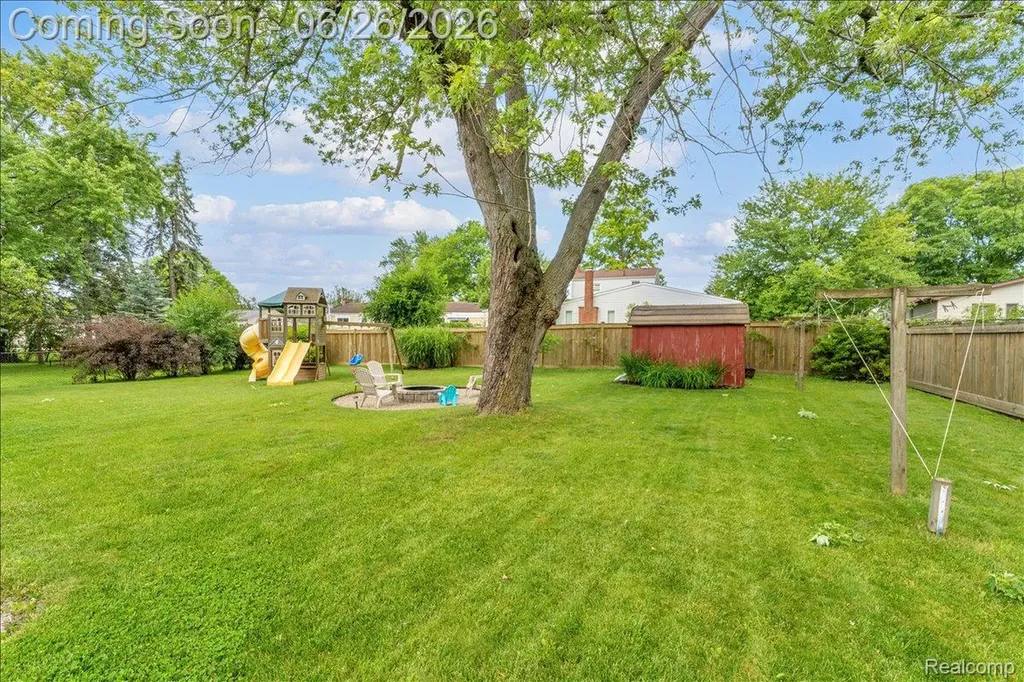 773 Calder Court Saline City MI 48176