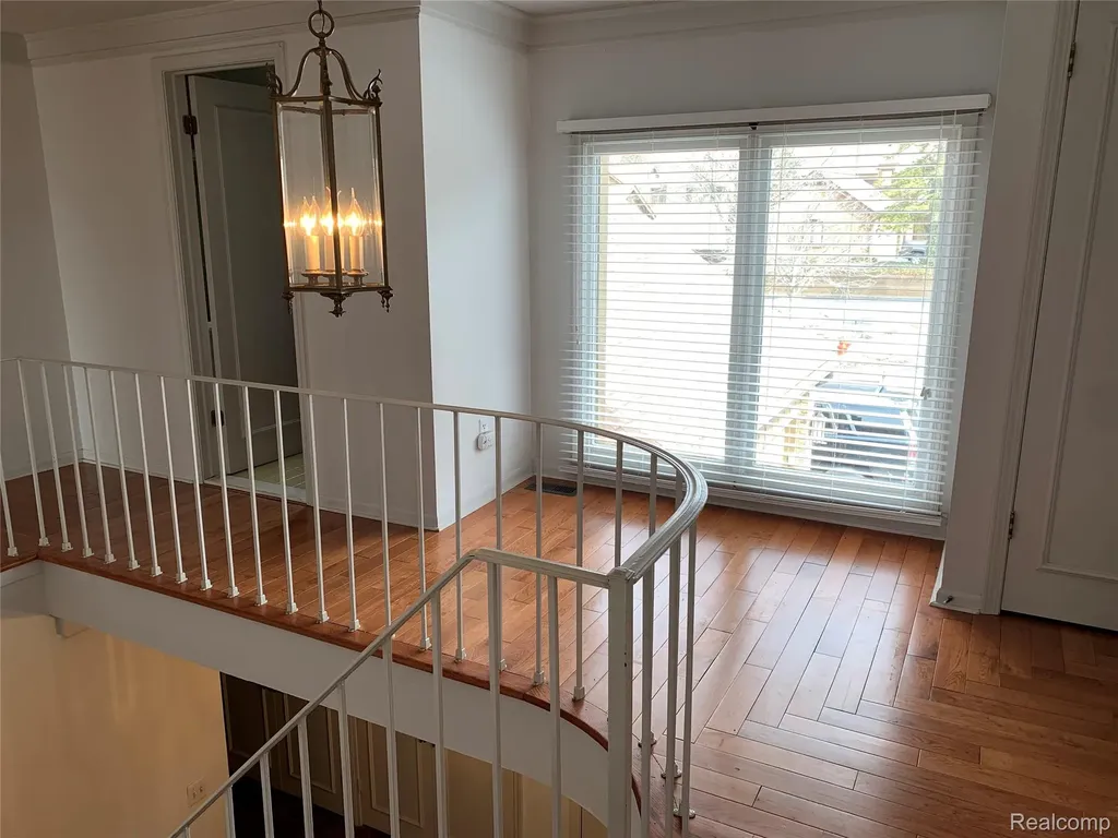 1867 Chipping Way Court Bloomfield Charter Township MI 48302