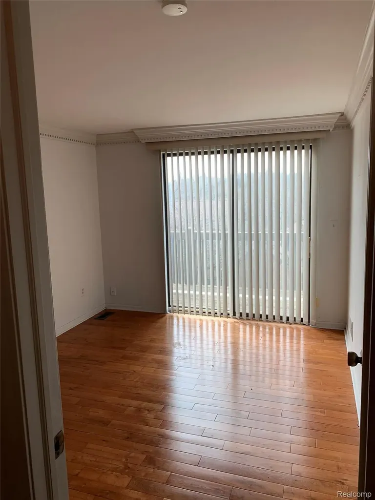 1867 Chipping Way Court Bloomfield Charter Township MI 48302