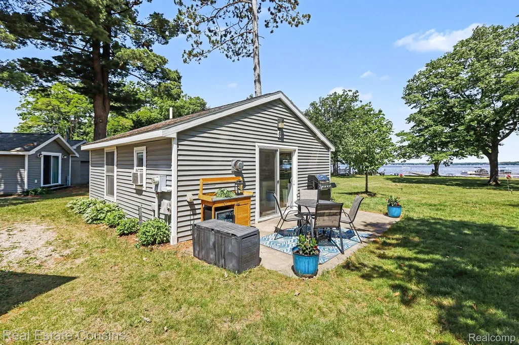 80 Locust Lane Cadillac City MI 49601