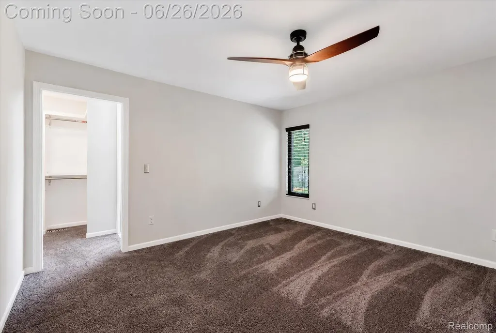 1713 Stirling Avenue Pontiac City MI 48340