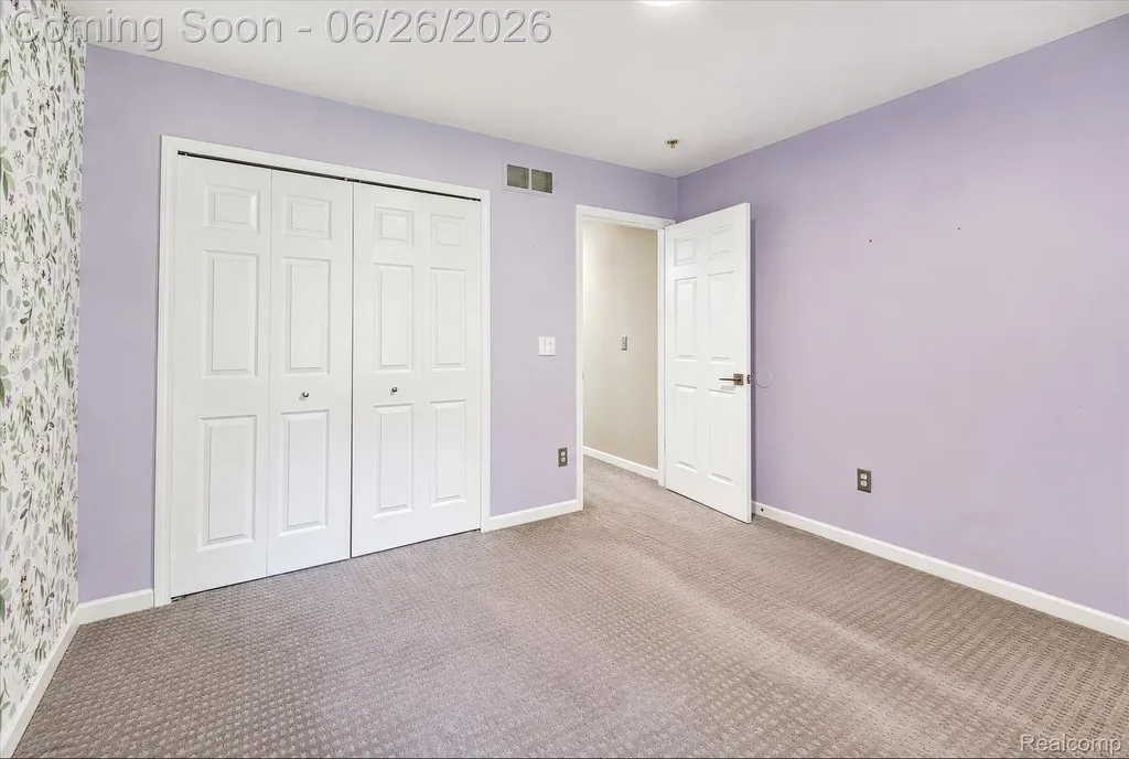 1713 Stirling Avenue Pontiac City MI 48340