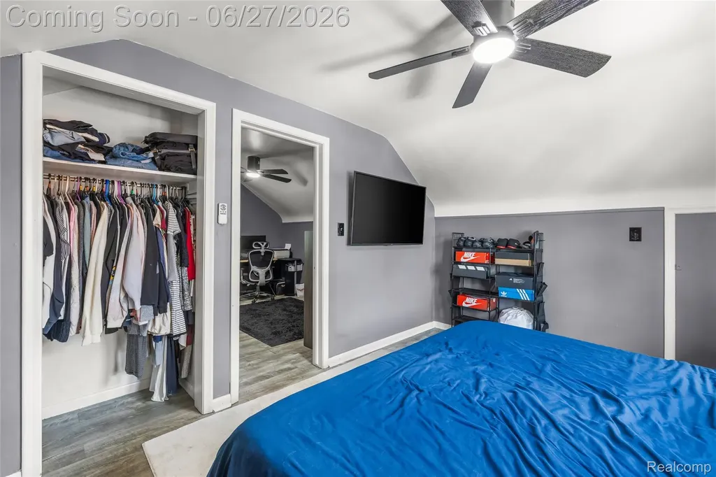 10125 Colwell Avenue Allen Park City MI 48101