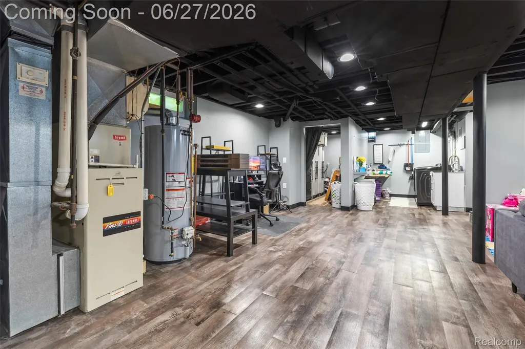 10125 Colwell Avenue Allen Park City MI 48101