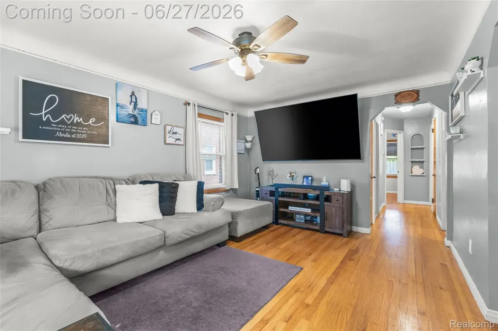 10125 Colwell Avenue Allen Park City MI 48101