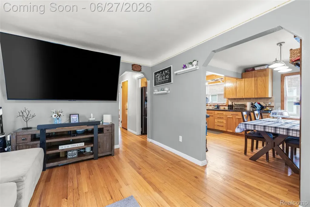 10125 Colwell Avenue Allen Park City MI 48101