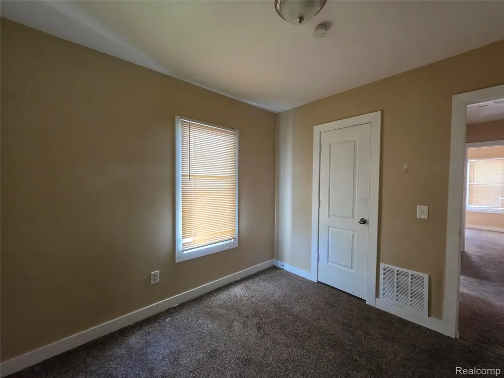 18608 Greeley Street Detroit City MI 48203