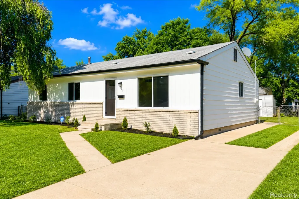 201 Cardwell Street Inkster City MI 48141