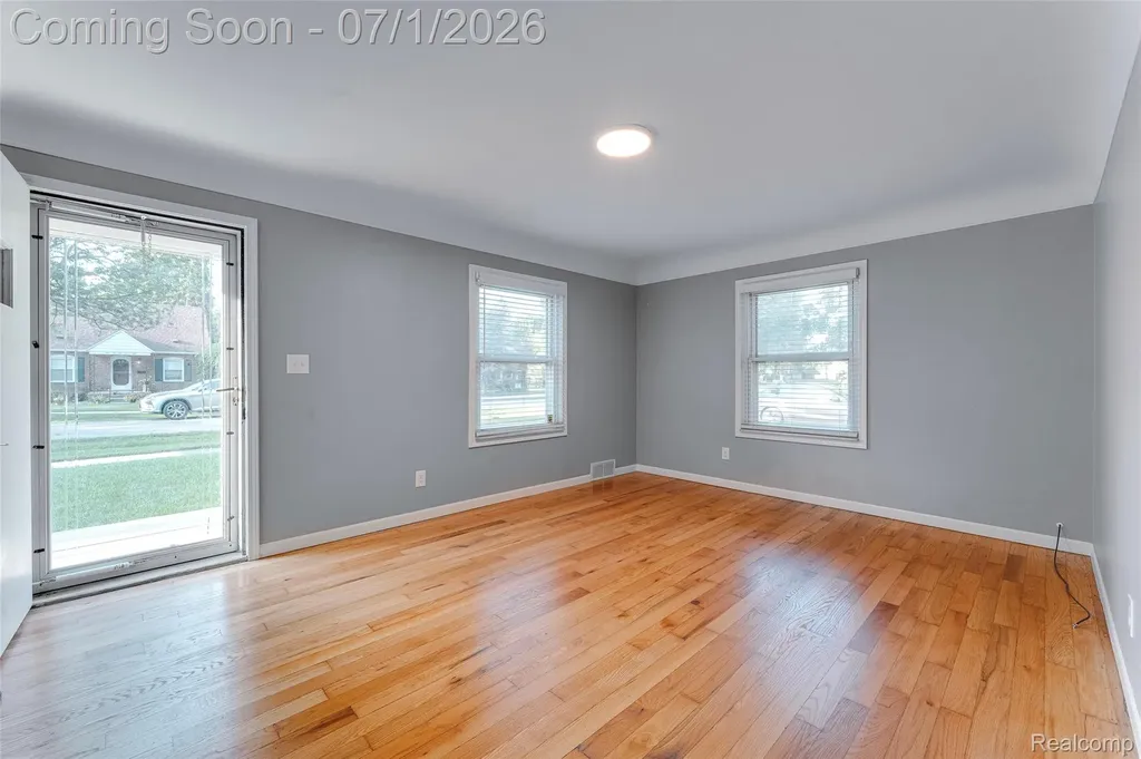 31979 Kathryn Street Garden City City MI 48135