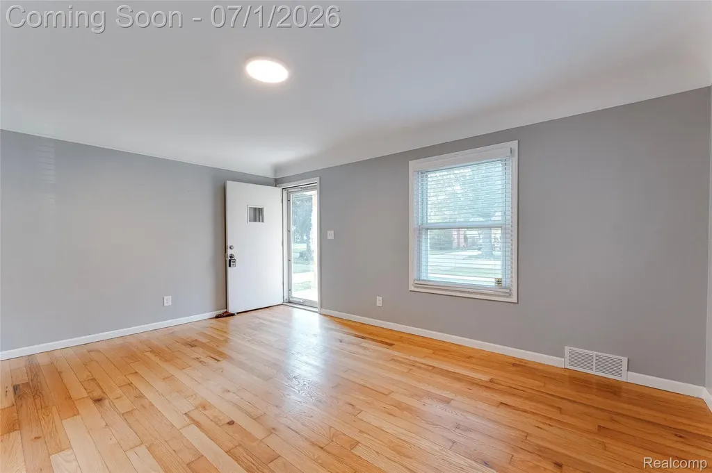 31979 Kathryn Street Garden City City MI 48135
