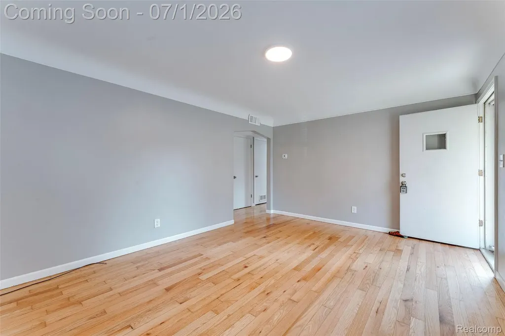 31979 Kathryn Street Garden City City MI 48135