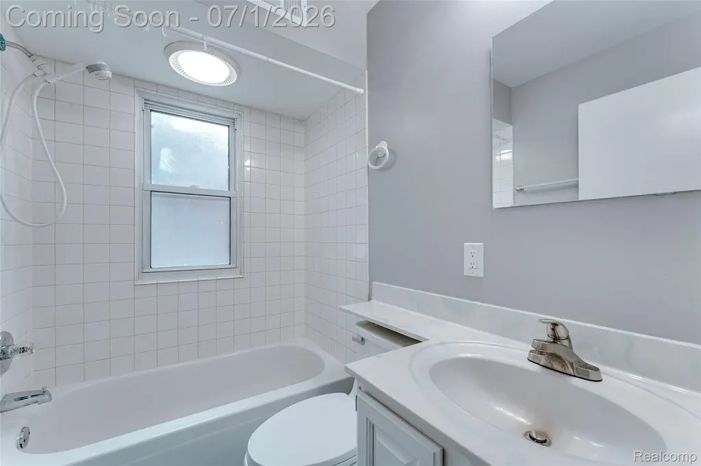 31979 Kathryn Street Garden City City MI 48135